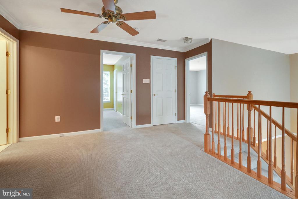 7924 BRIARGLEN DRIVE D