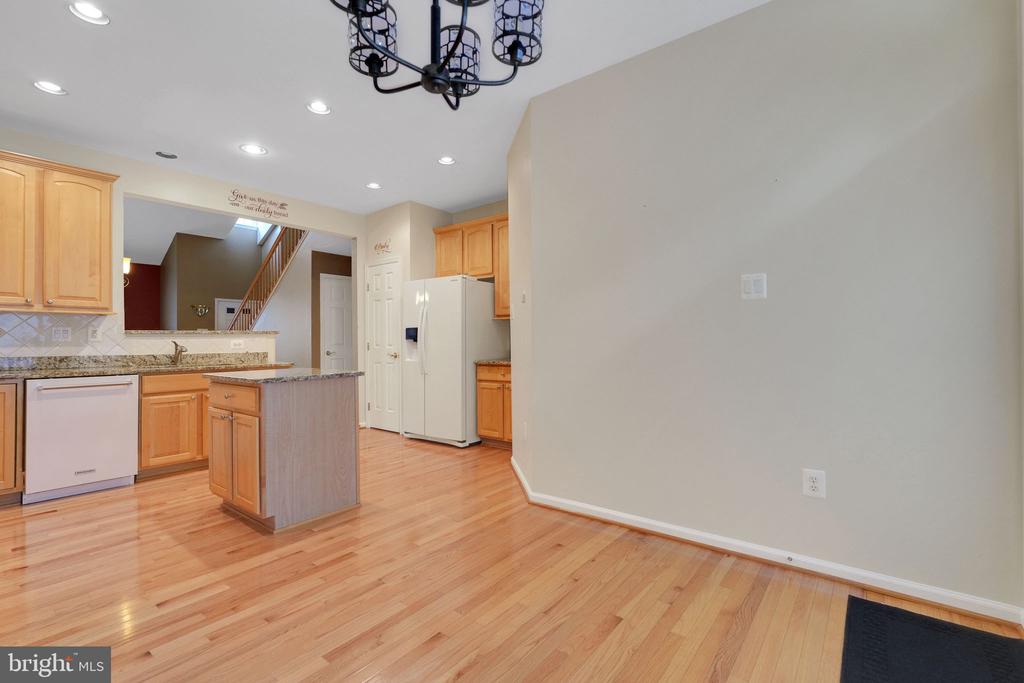 7924 BRIARGLEN DRIVE D