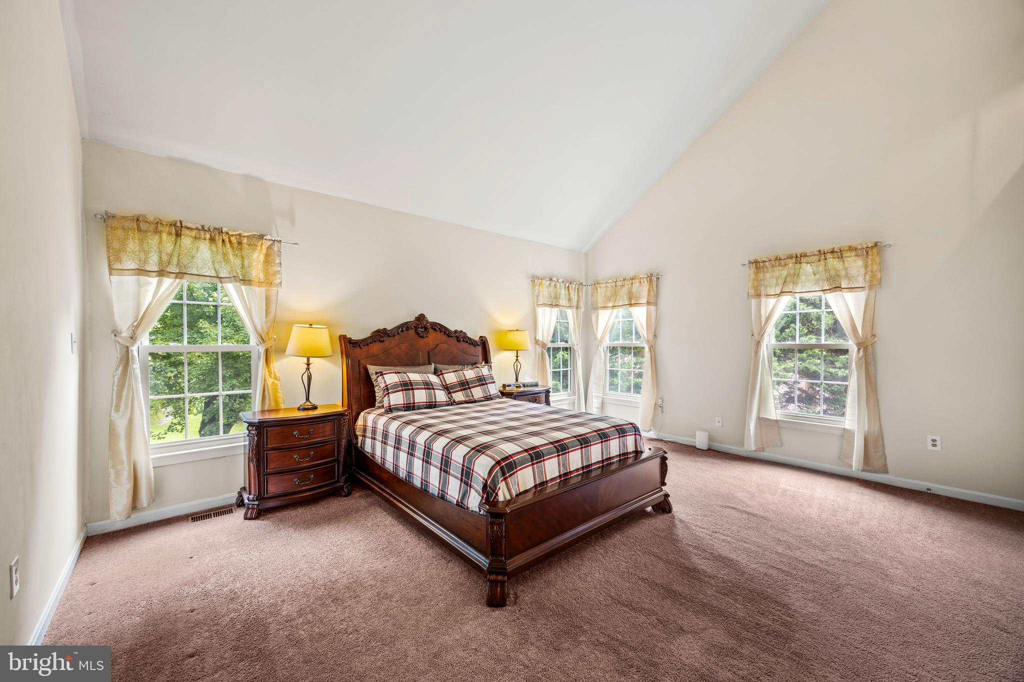 1400 FOGGY GLEN COURT