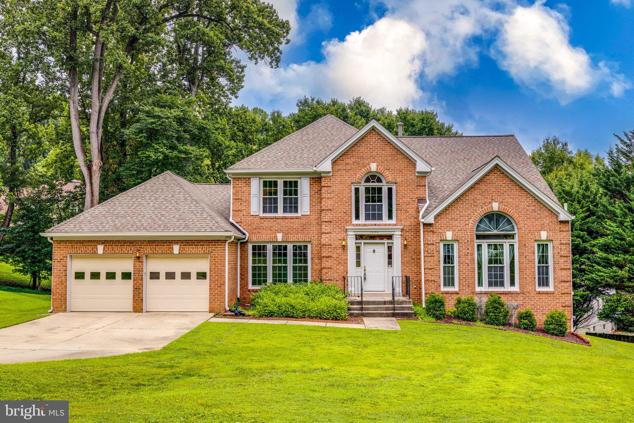 1400 FOGGY GLEN COURT