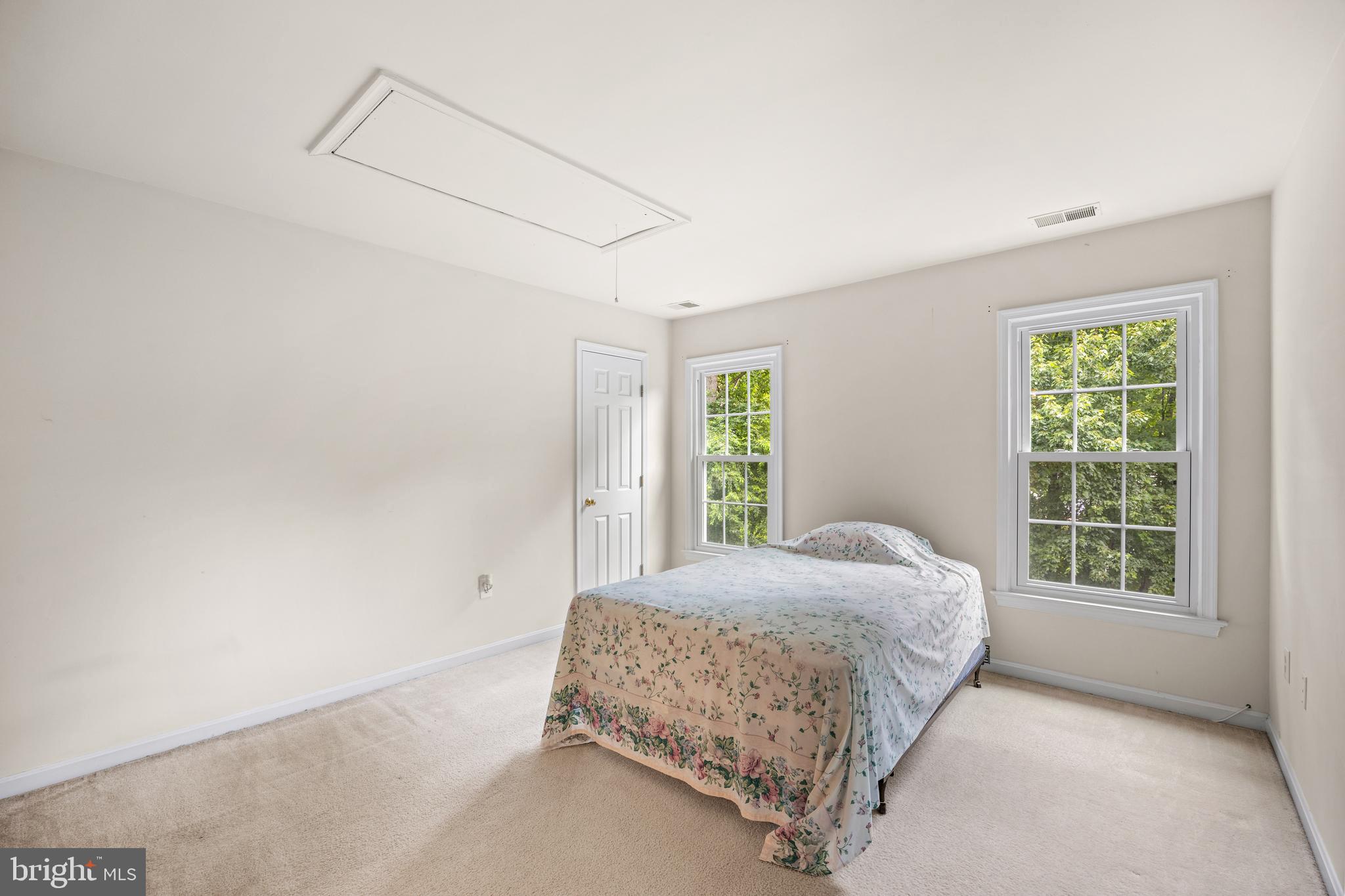 1400 FOGGY GLEN COURT