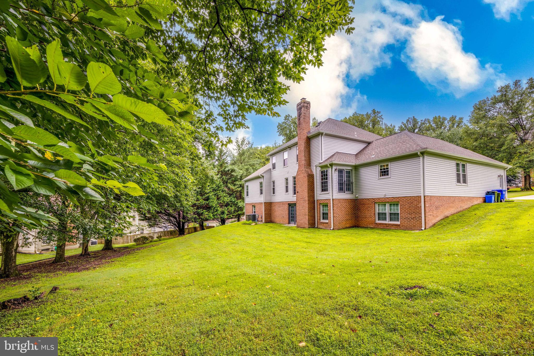 1400 FOGGY GLEN COURT