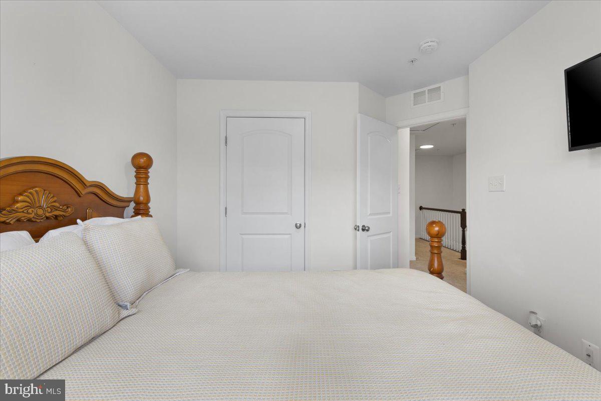 7405 FOUR GARDENS ROAD