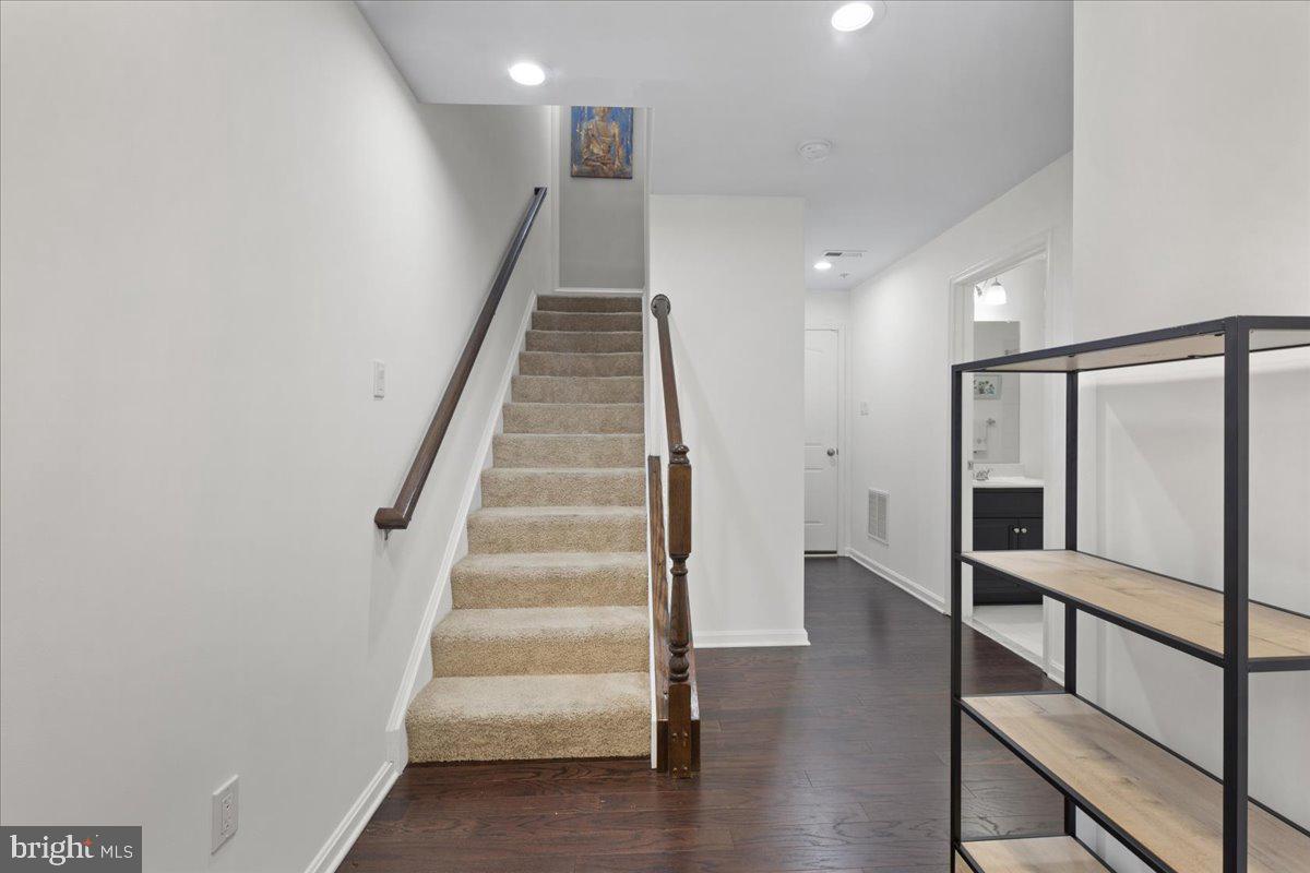 7405 FOUR GARDENS ROAD