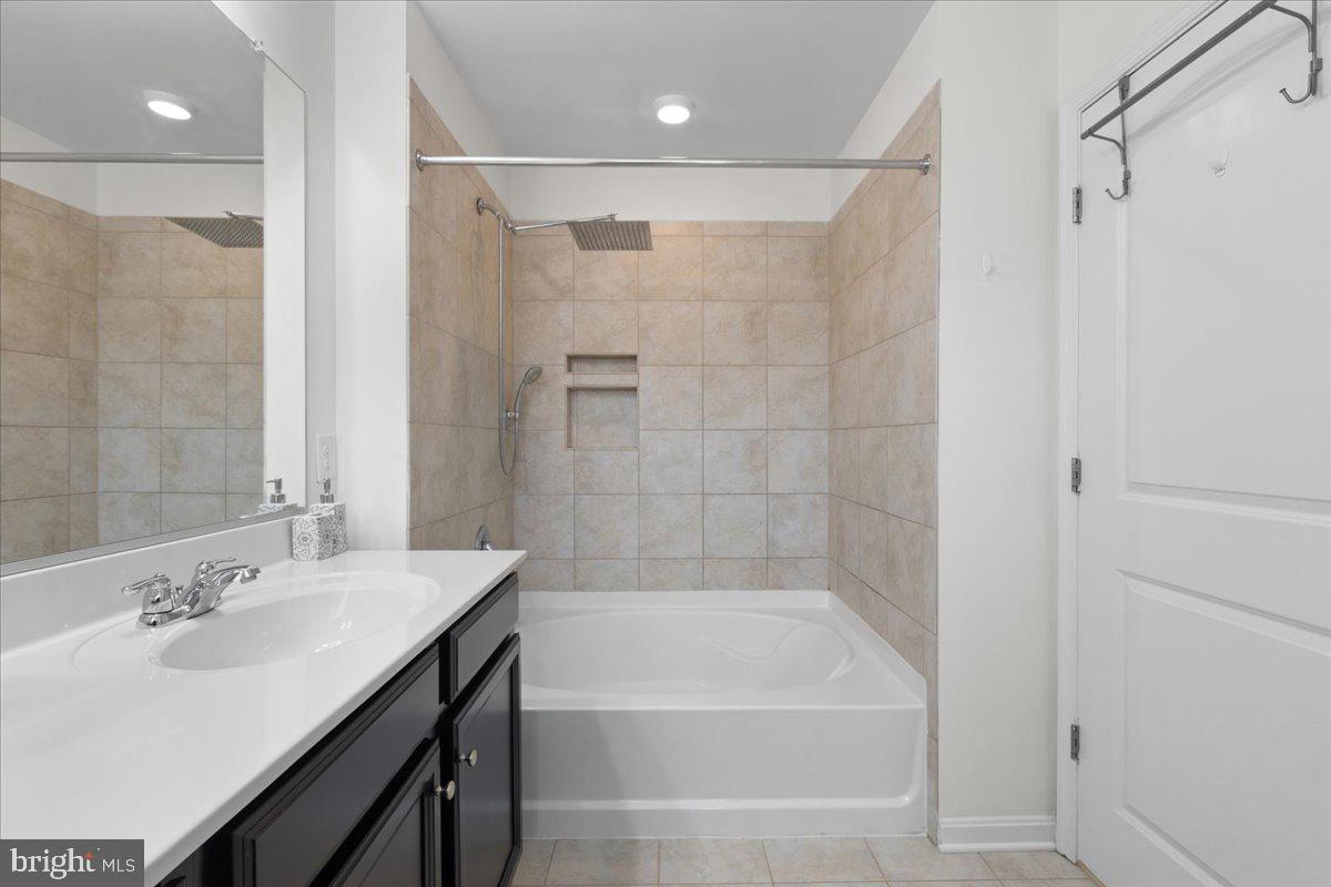 7405 FOUR GARDENS ROAD