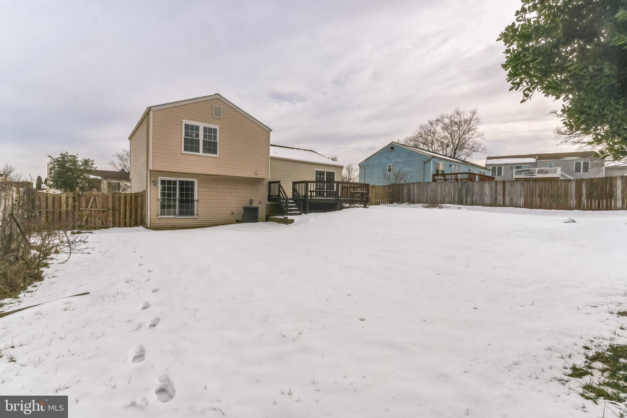 609 CASTLEWOOD PLACE