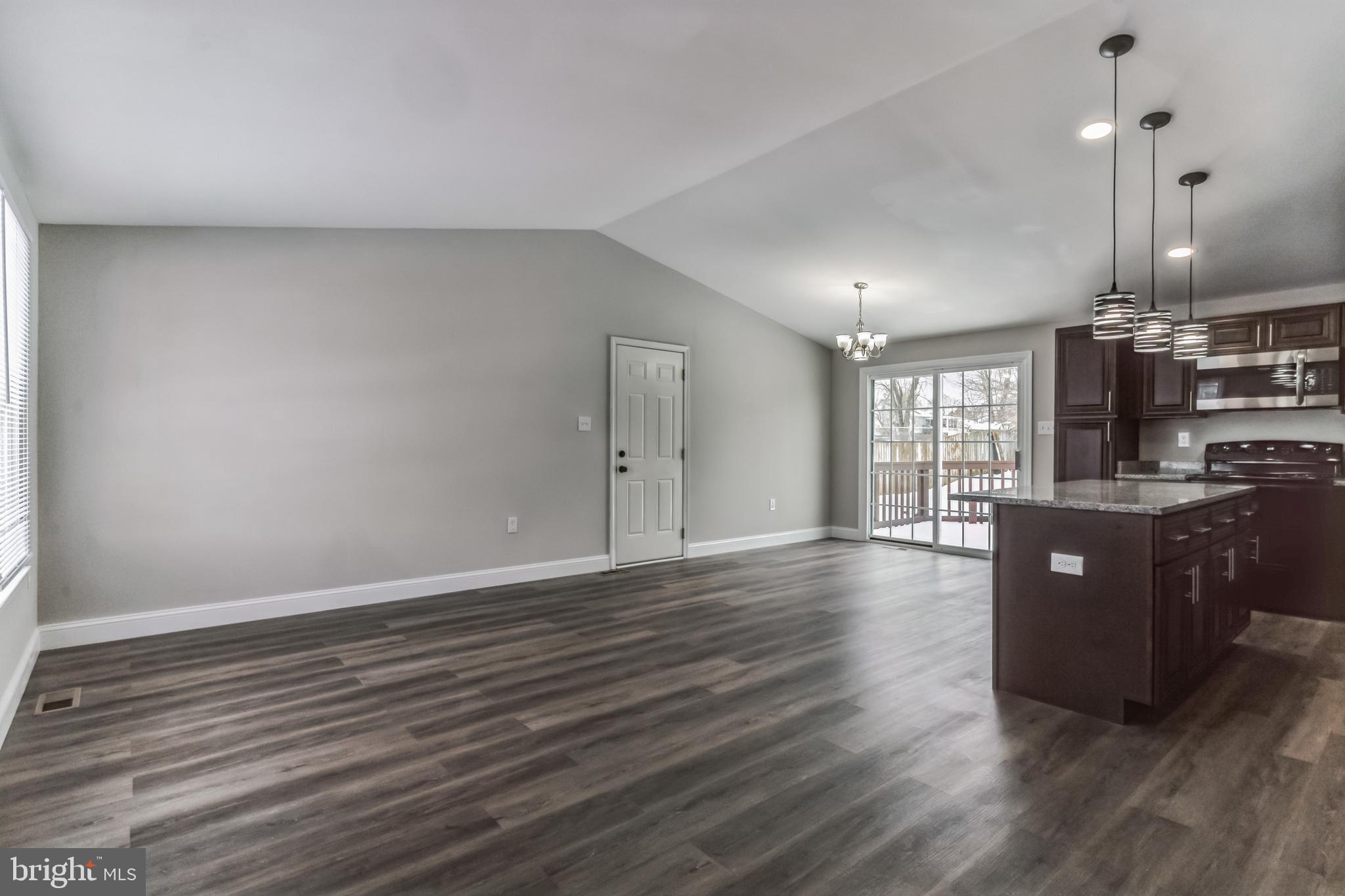 609 CASTLEWOOD PLACE