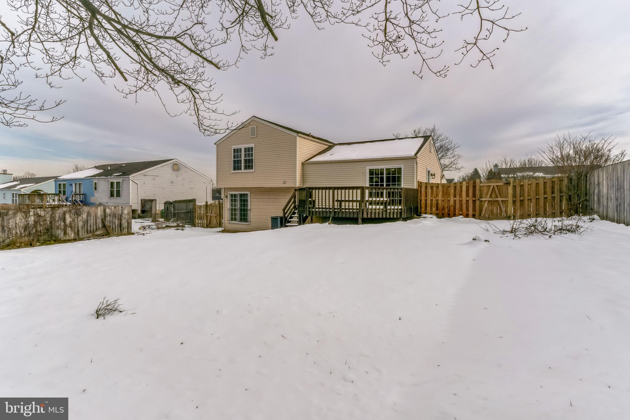 609 CASTLEWOOD PLACE