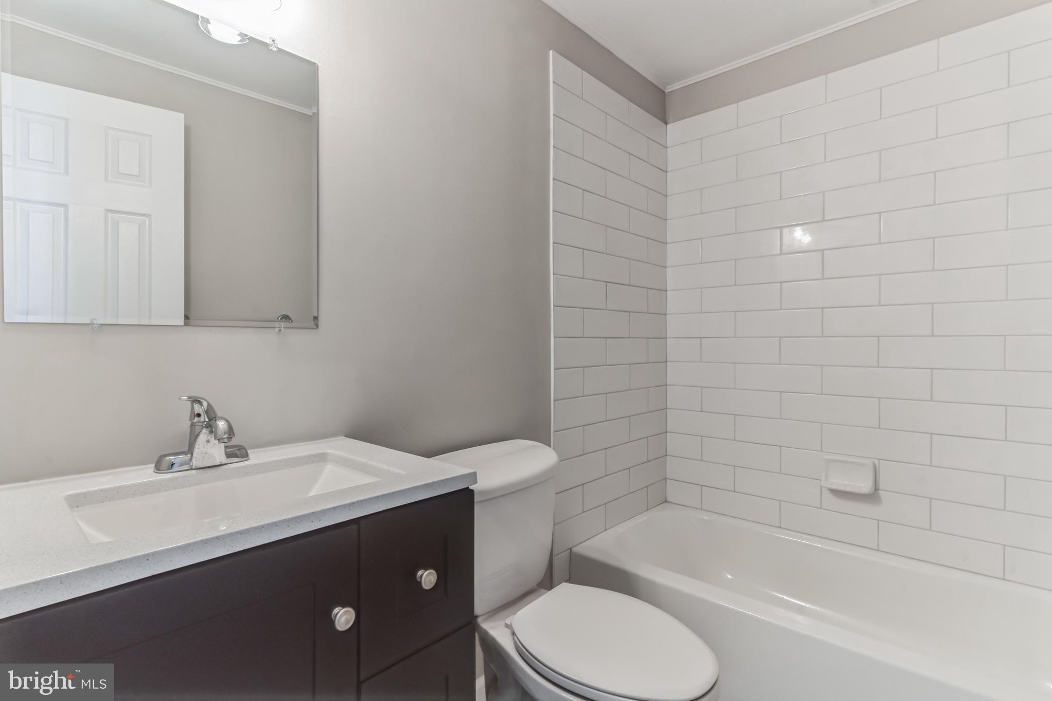 609 CASTLEWOOD PLACE