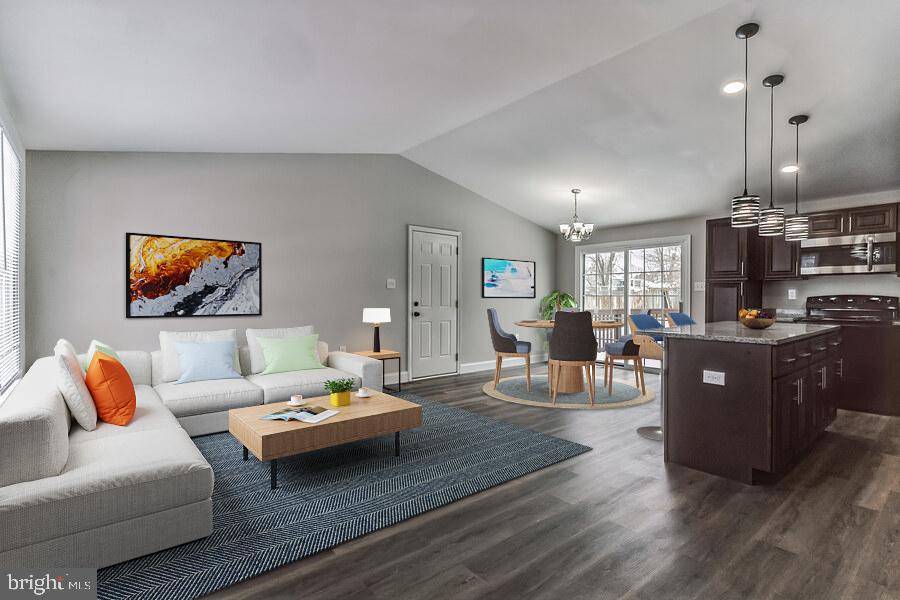 609 CASTLEWOOD PLACE