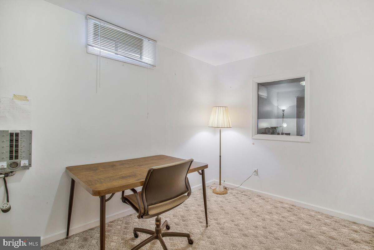 9802 CEDAR CREST WAY