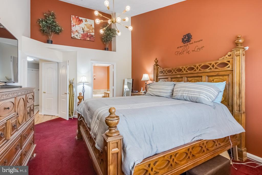 5911 GRENFELL LOOP