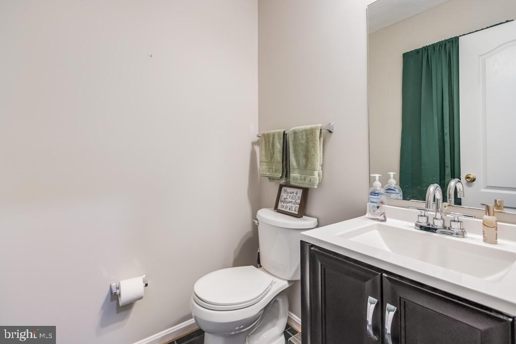 5911 GRENFELL LOOP