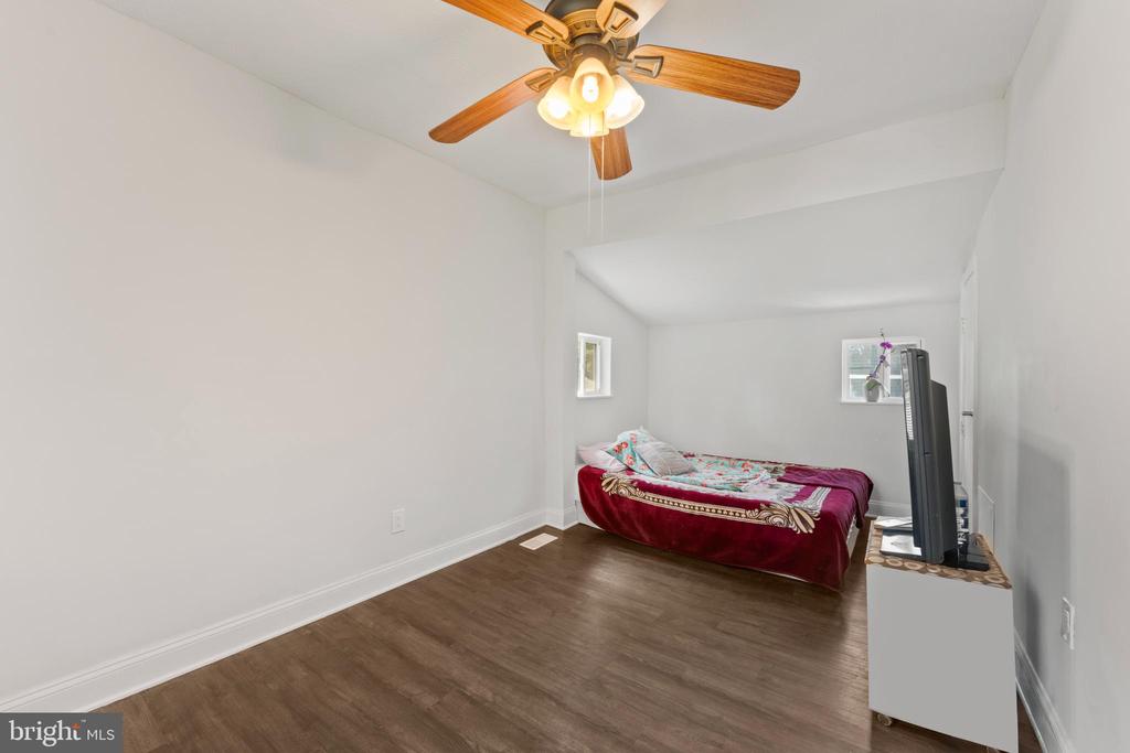 5119 EMERSON STREET