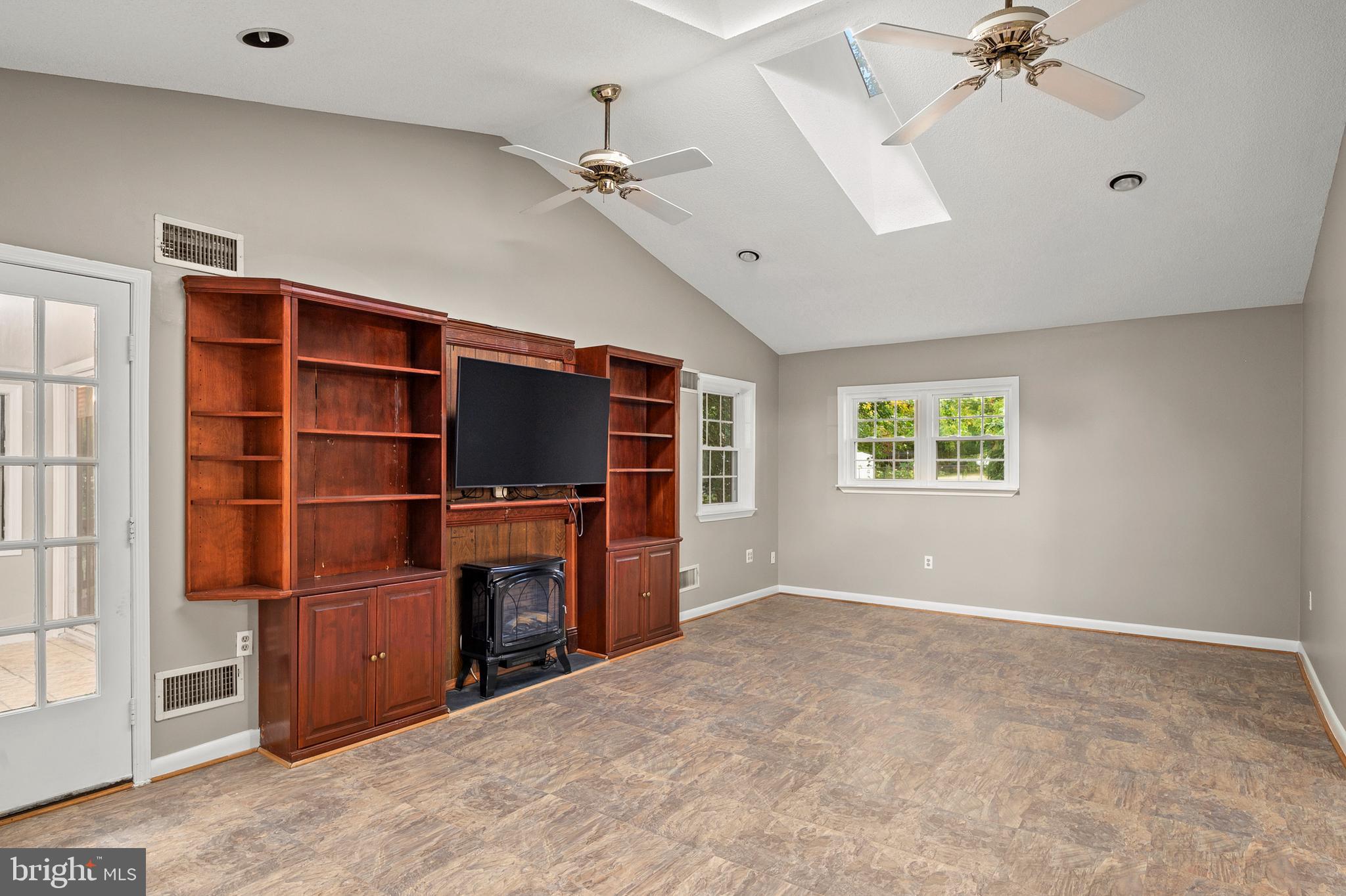 12608 BEECHFERN LANE