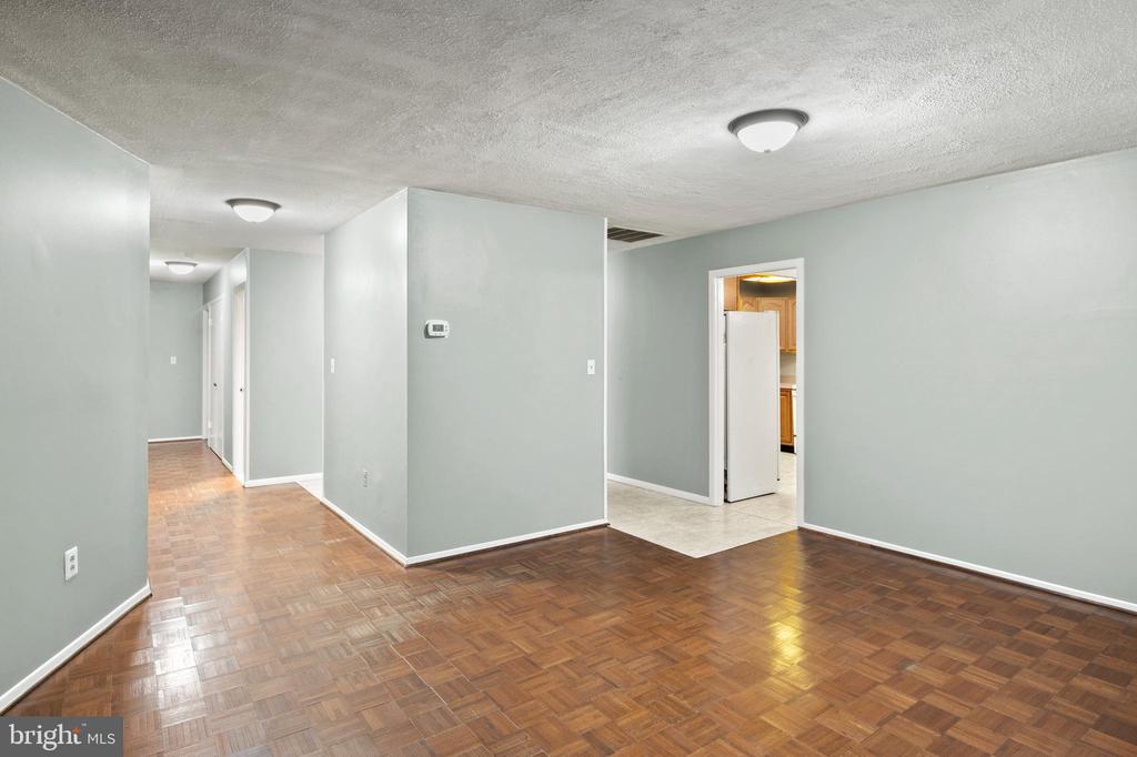 12608 BEECHFERN LANE
