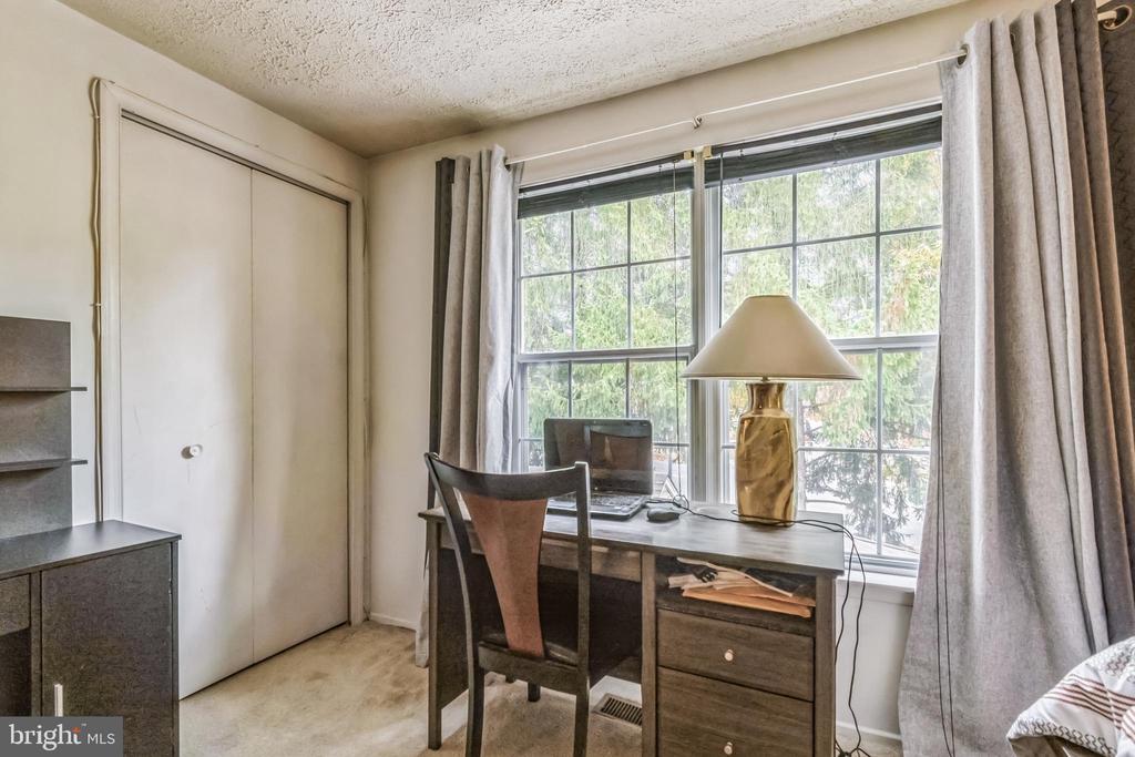 16321 PEWTER LANE