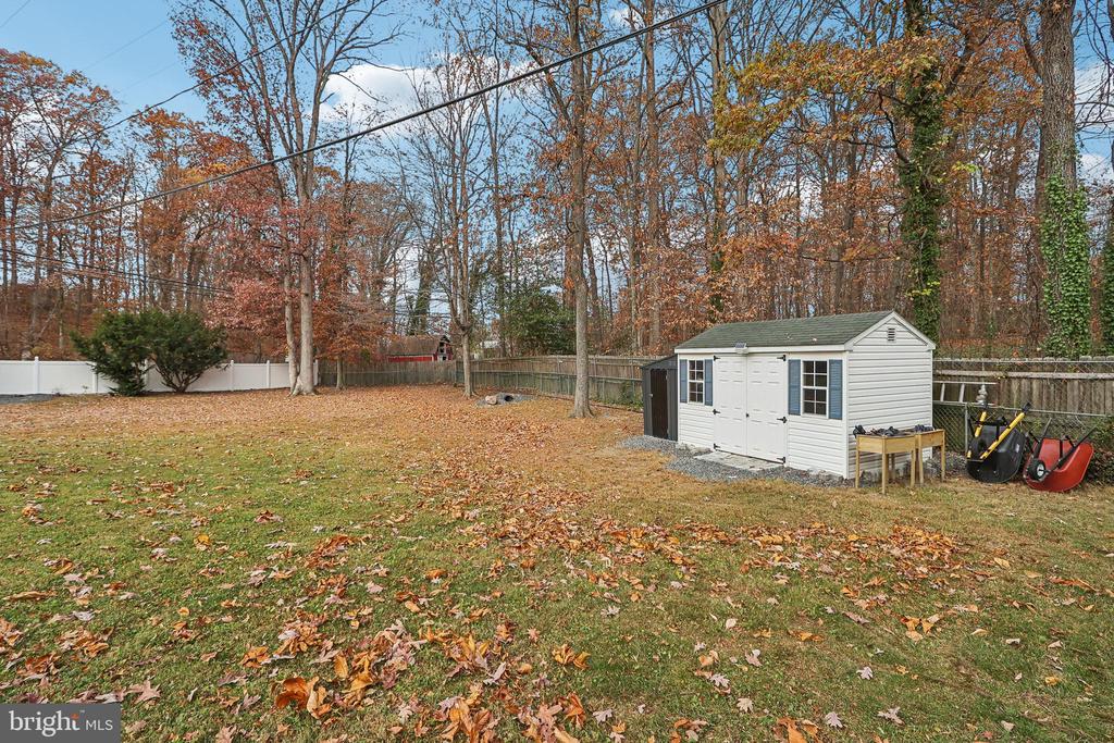 4105 CHAPEL FORGE DRIVE