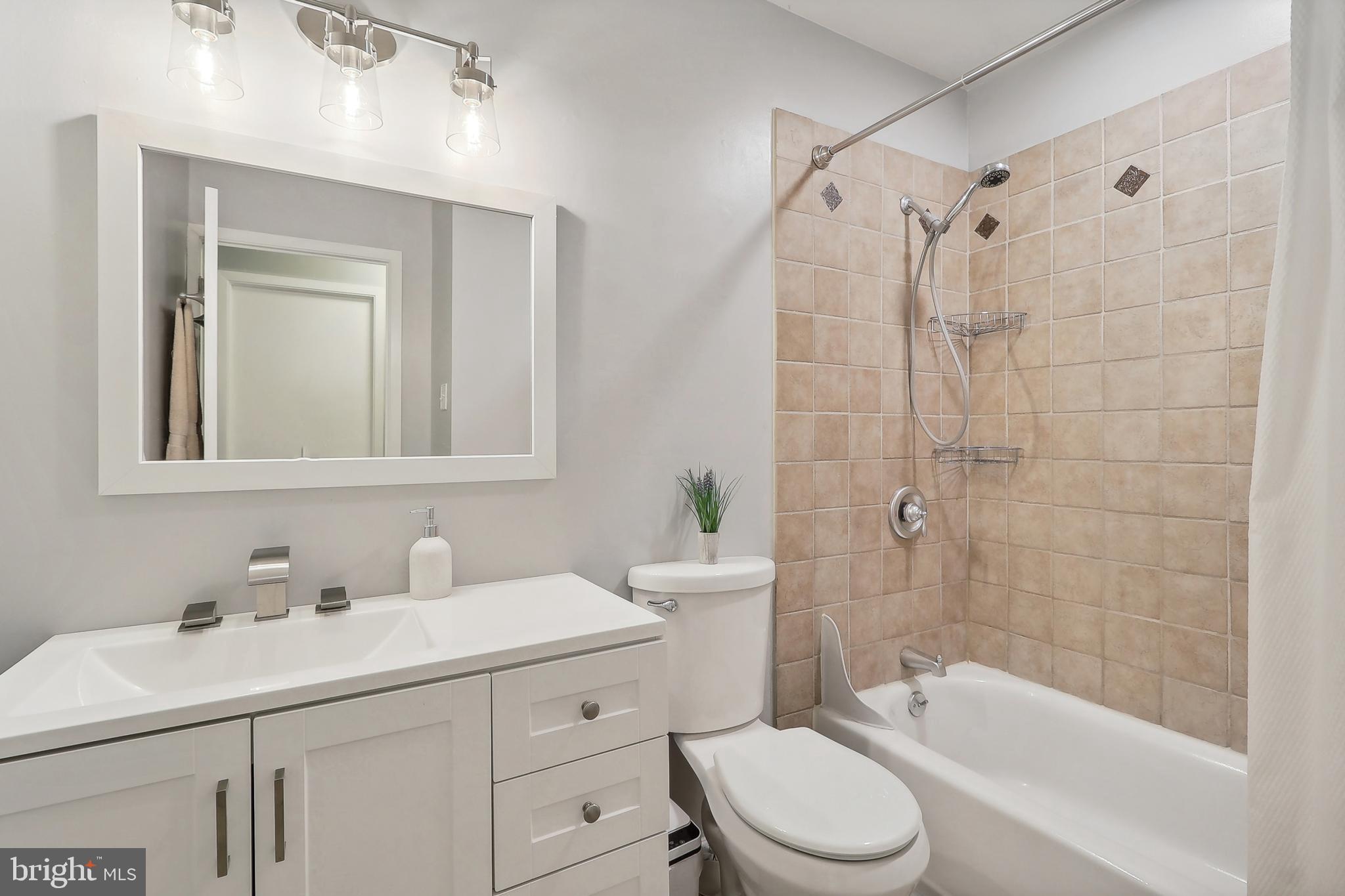 4105 CHAPEL FORGE DRIVE