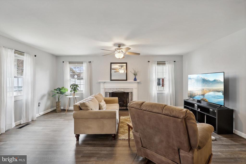 4105 CHAPEL FORGE DRIVE