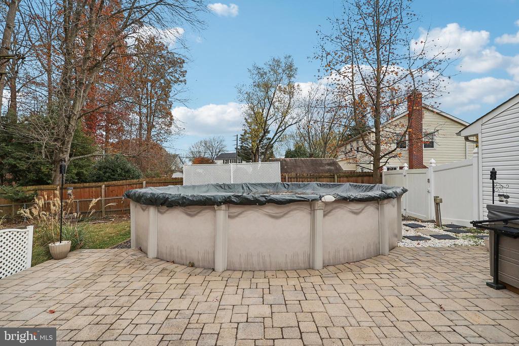 4105 CHAPEL FORGE DRIVE