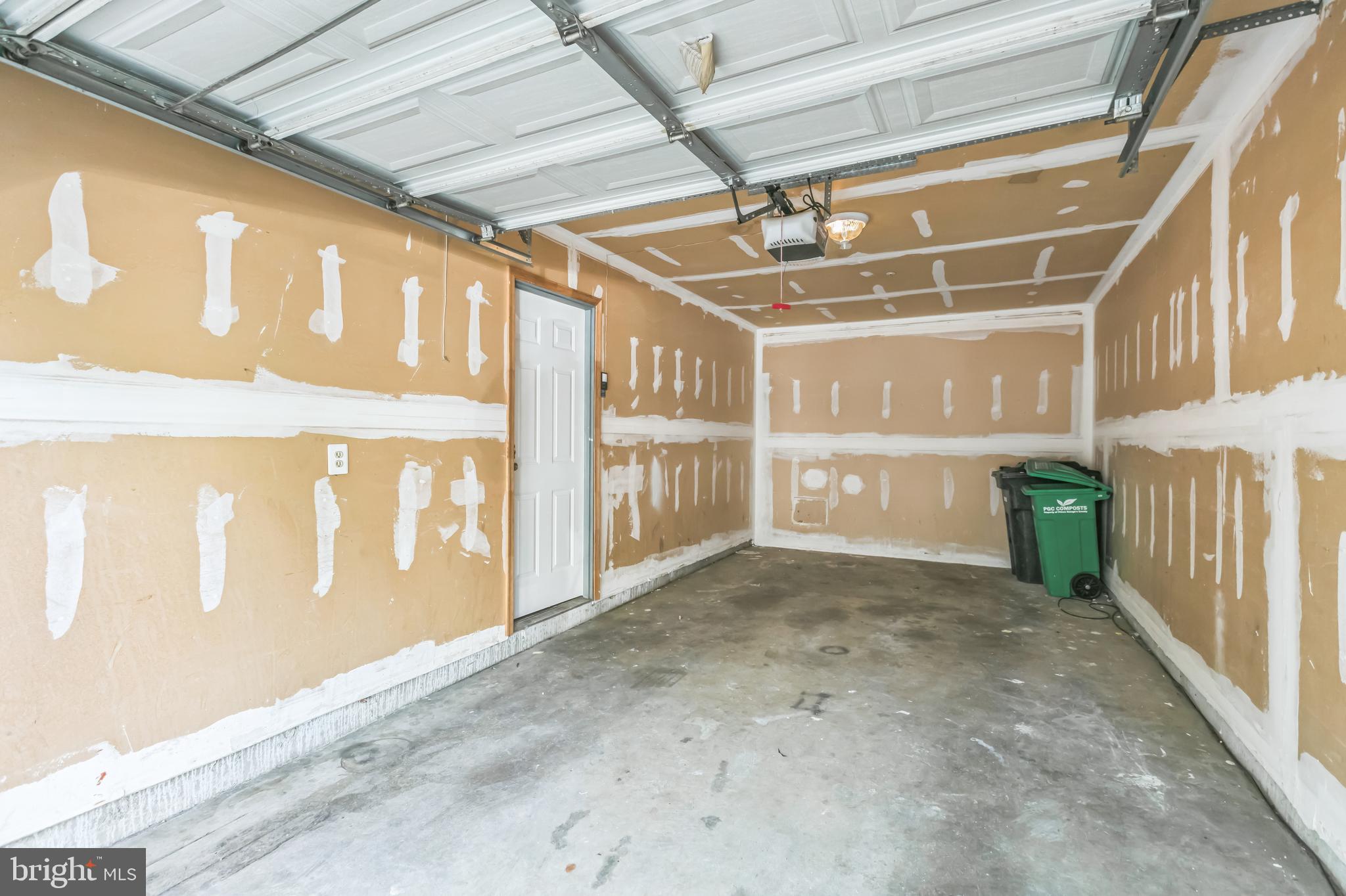 516 CRUSHER COURT