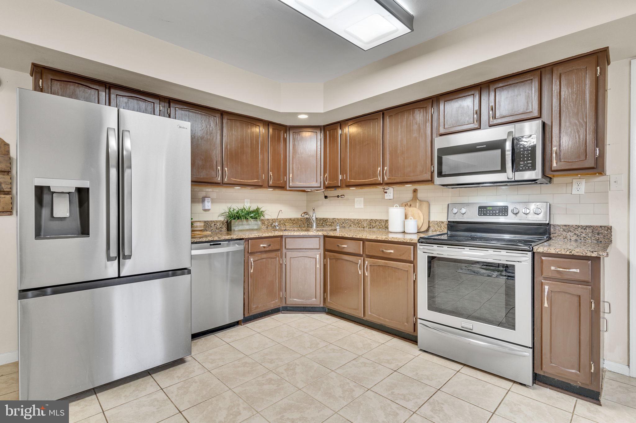 9216 SPRING ACRES ROAD