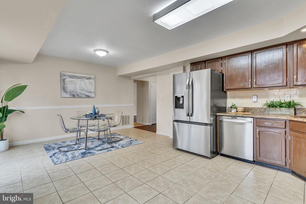 9216 SPRING ACRES ROAD