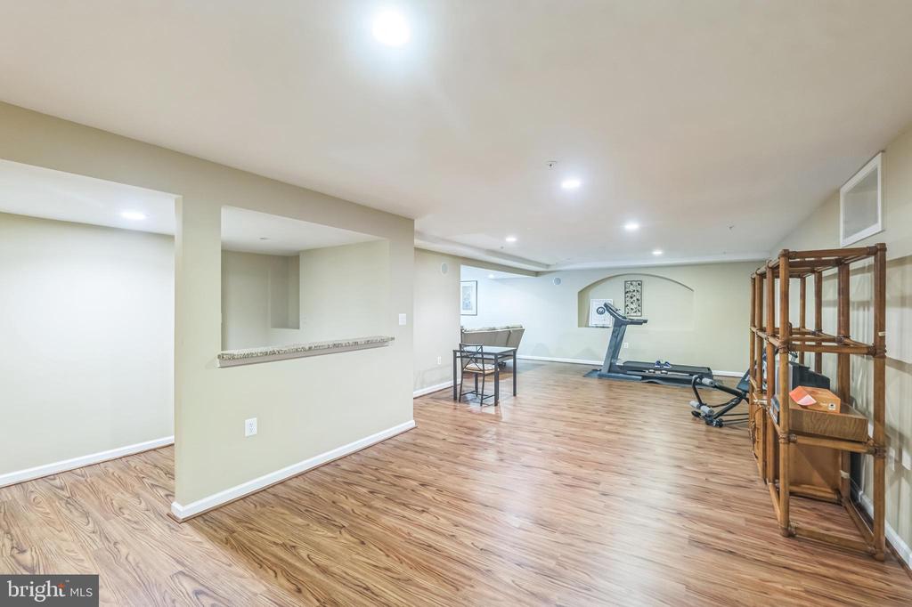 10112 COLLINGTON CAMPUS WAY 7