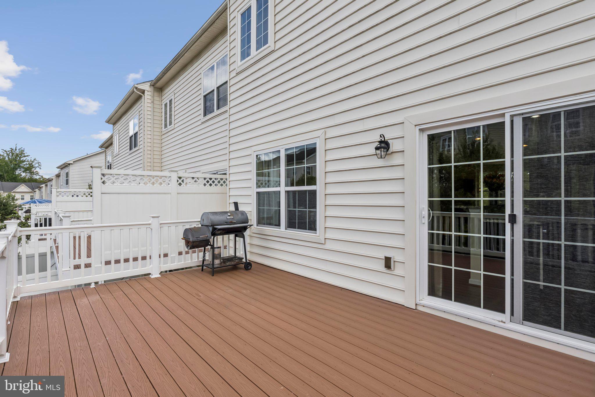 15604 MONKSILVER BEND