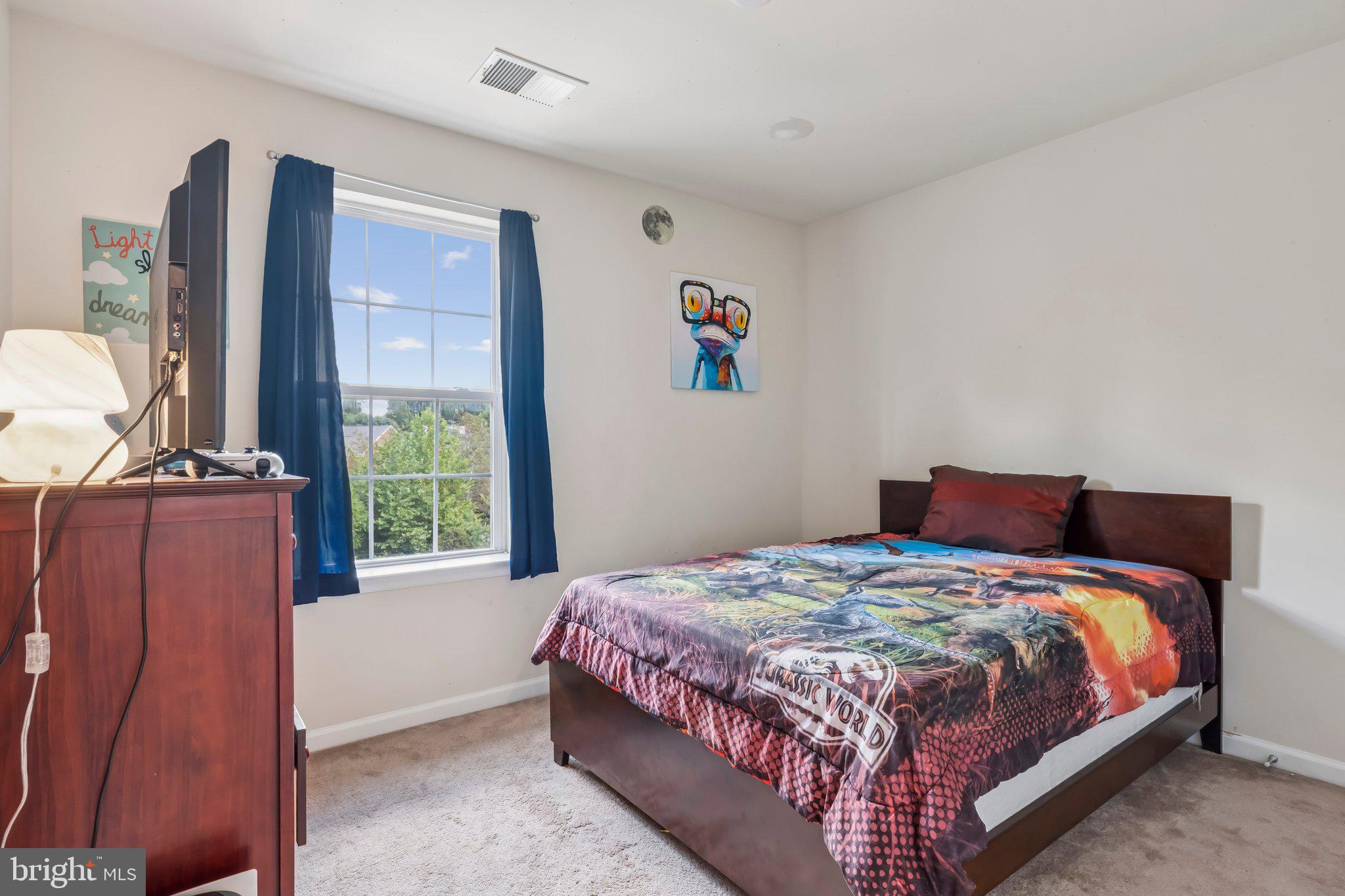 15604 MONKSILVER BEND