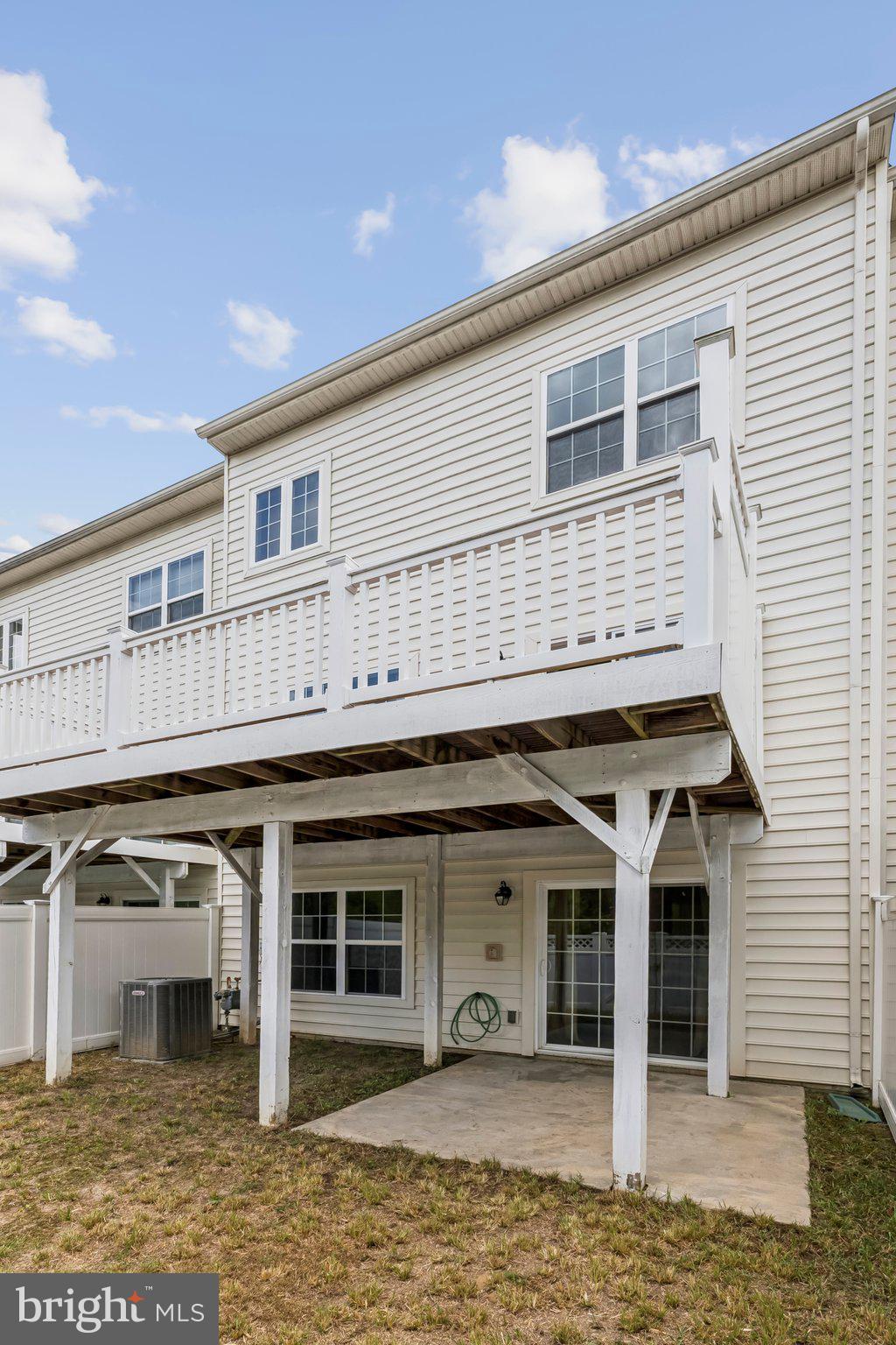 15604 MONKSILVER BEND