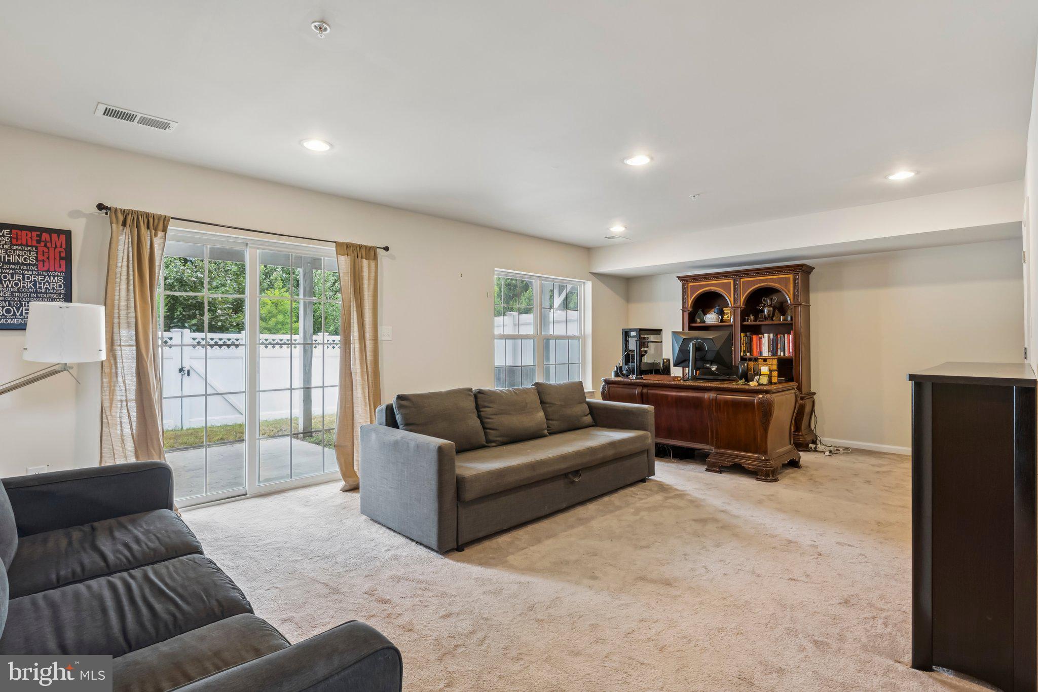 15604 MONKSILVER BEND