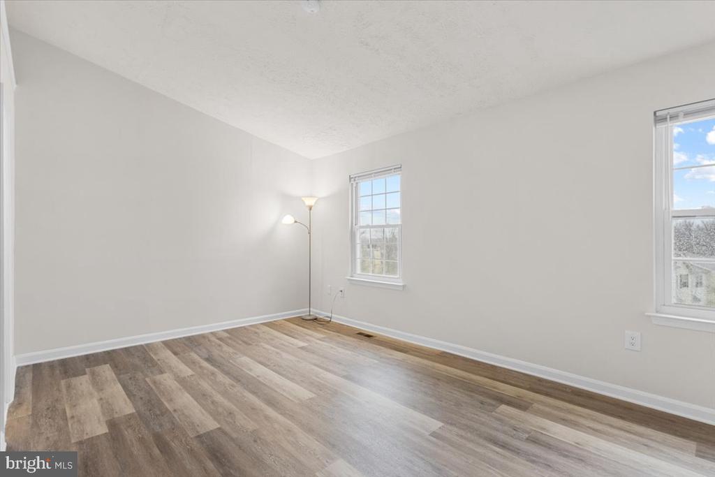 7308 FRANKFORT COURT
