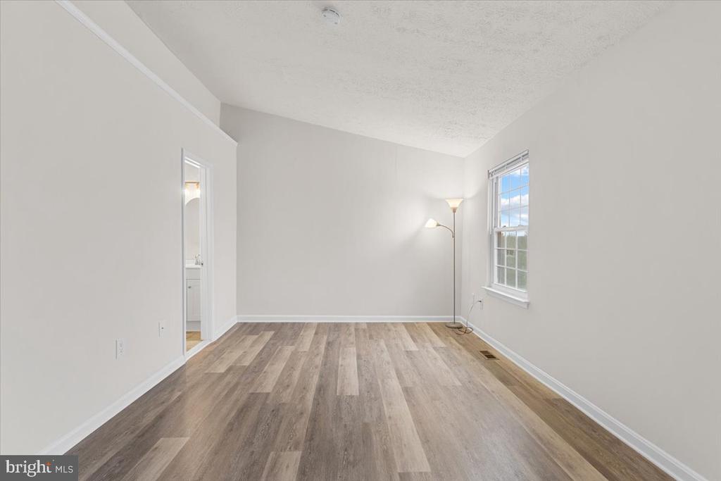 7308 FRANKFORT COURT