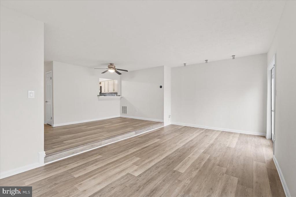 7308 FRANKFORT COURT