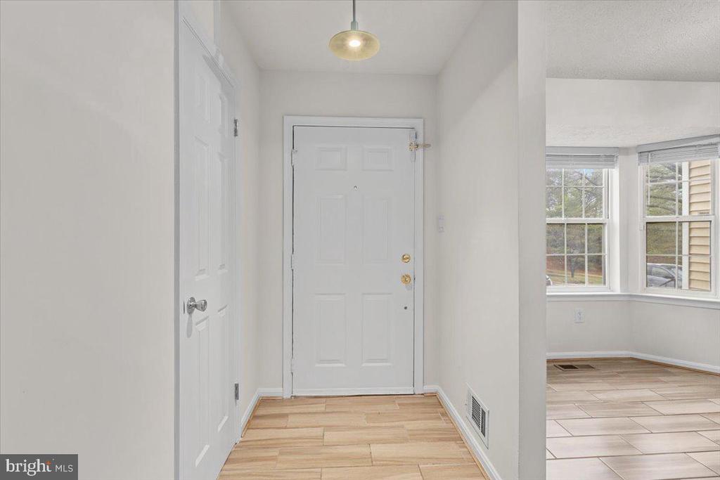 7308 FRANKFORT COURT