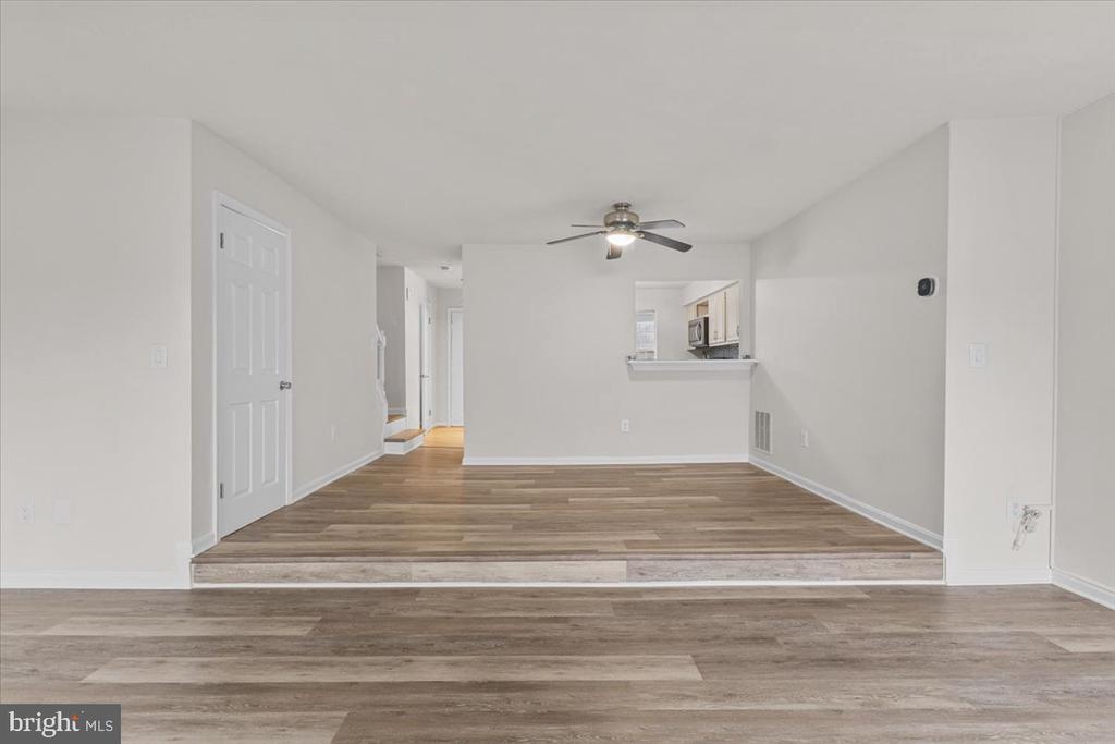 7308 FRANKFORT COURT