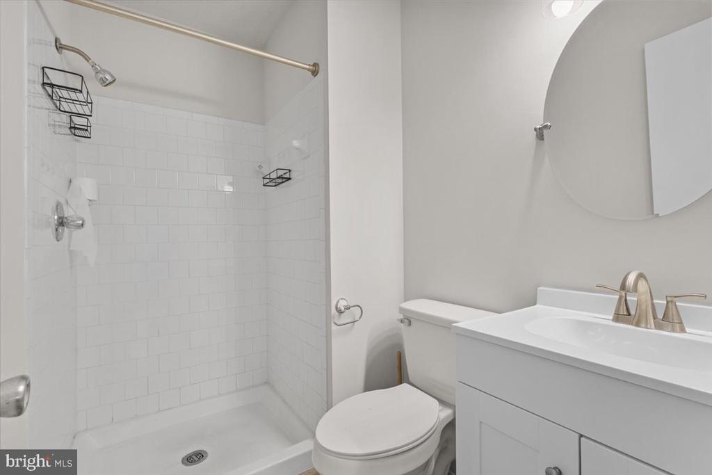 7308 FRANKFORT COURT