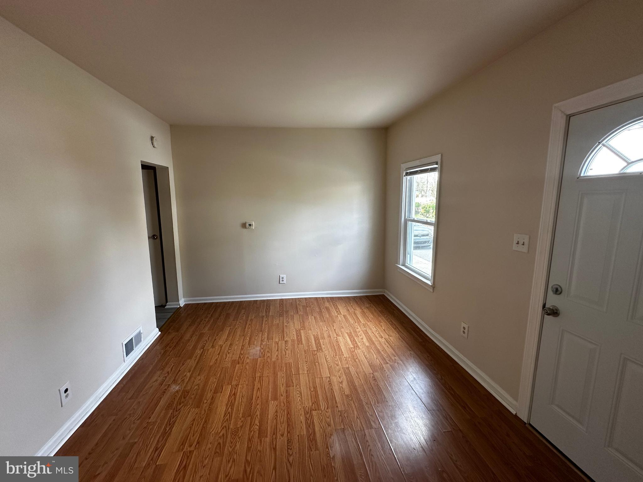 214 10TH STREET
