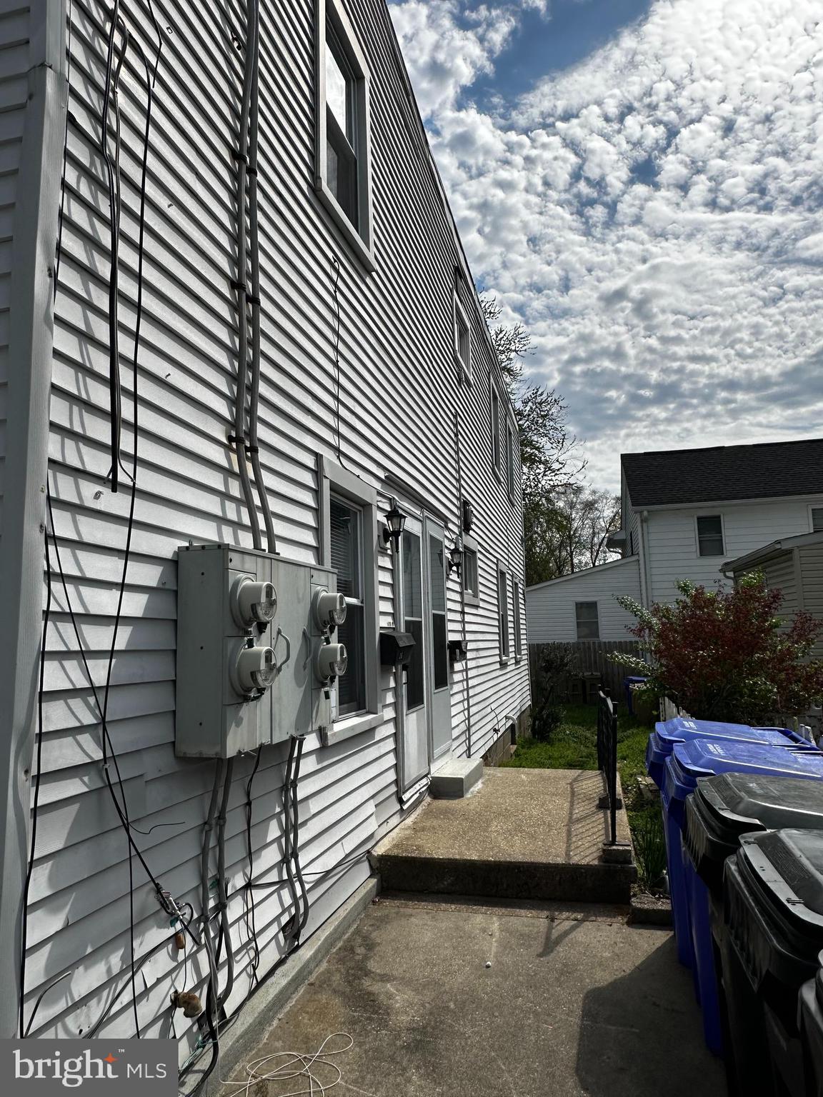 214 10TH STREET