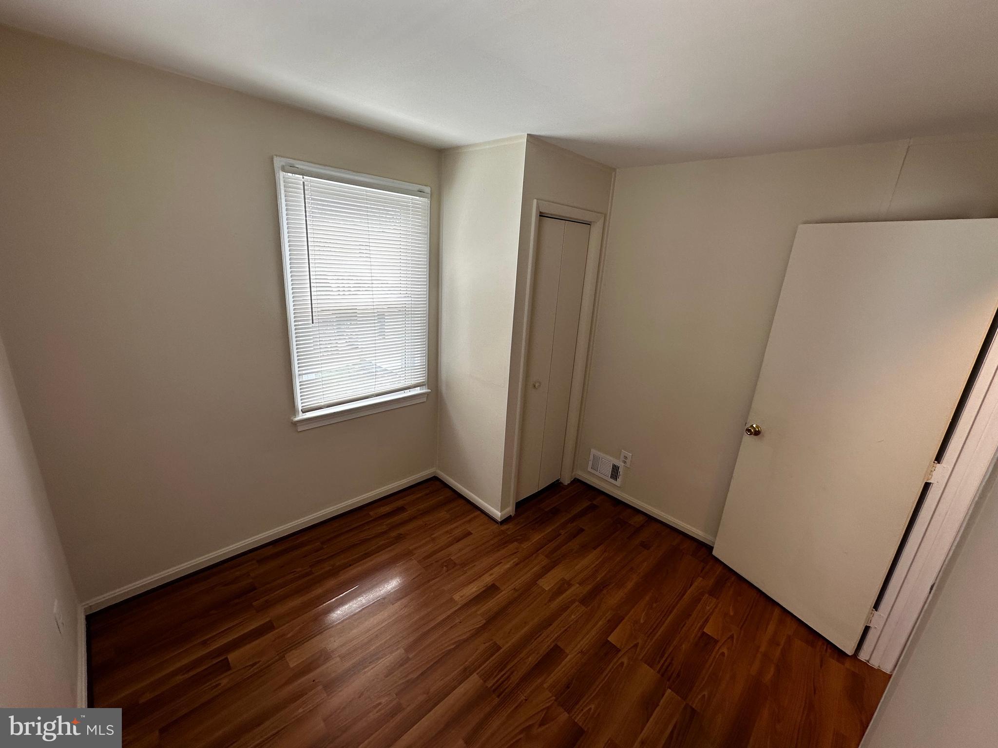 214 10TH STREET