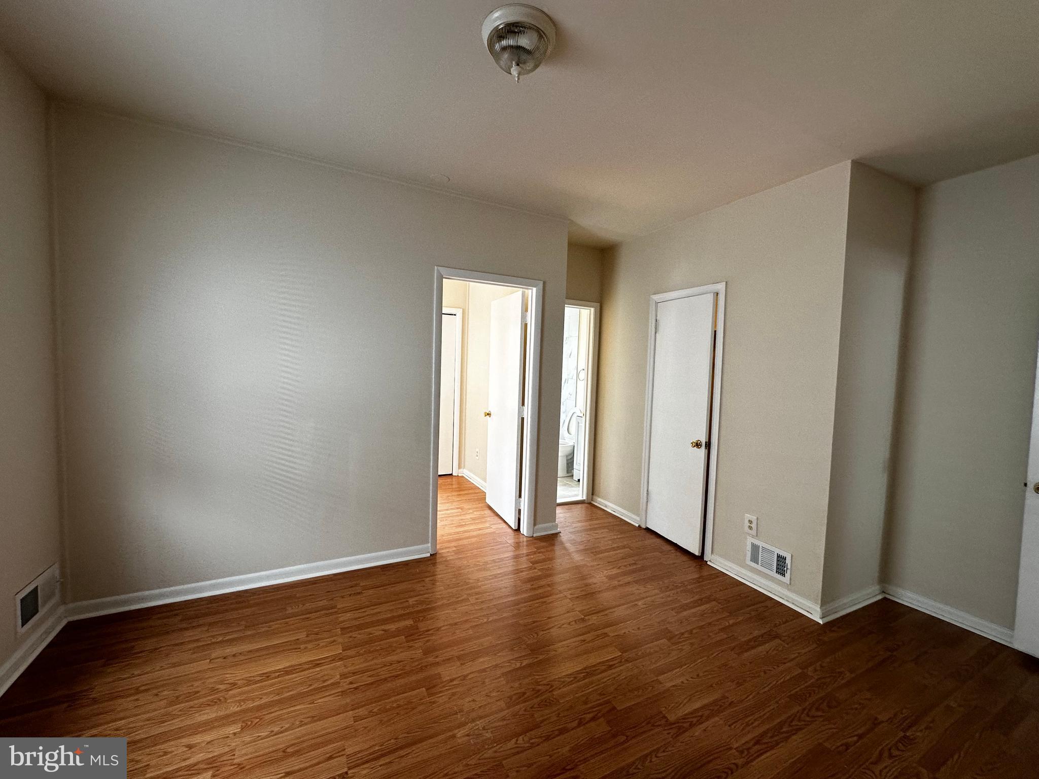 214 10TH STREET