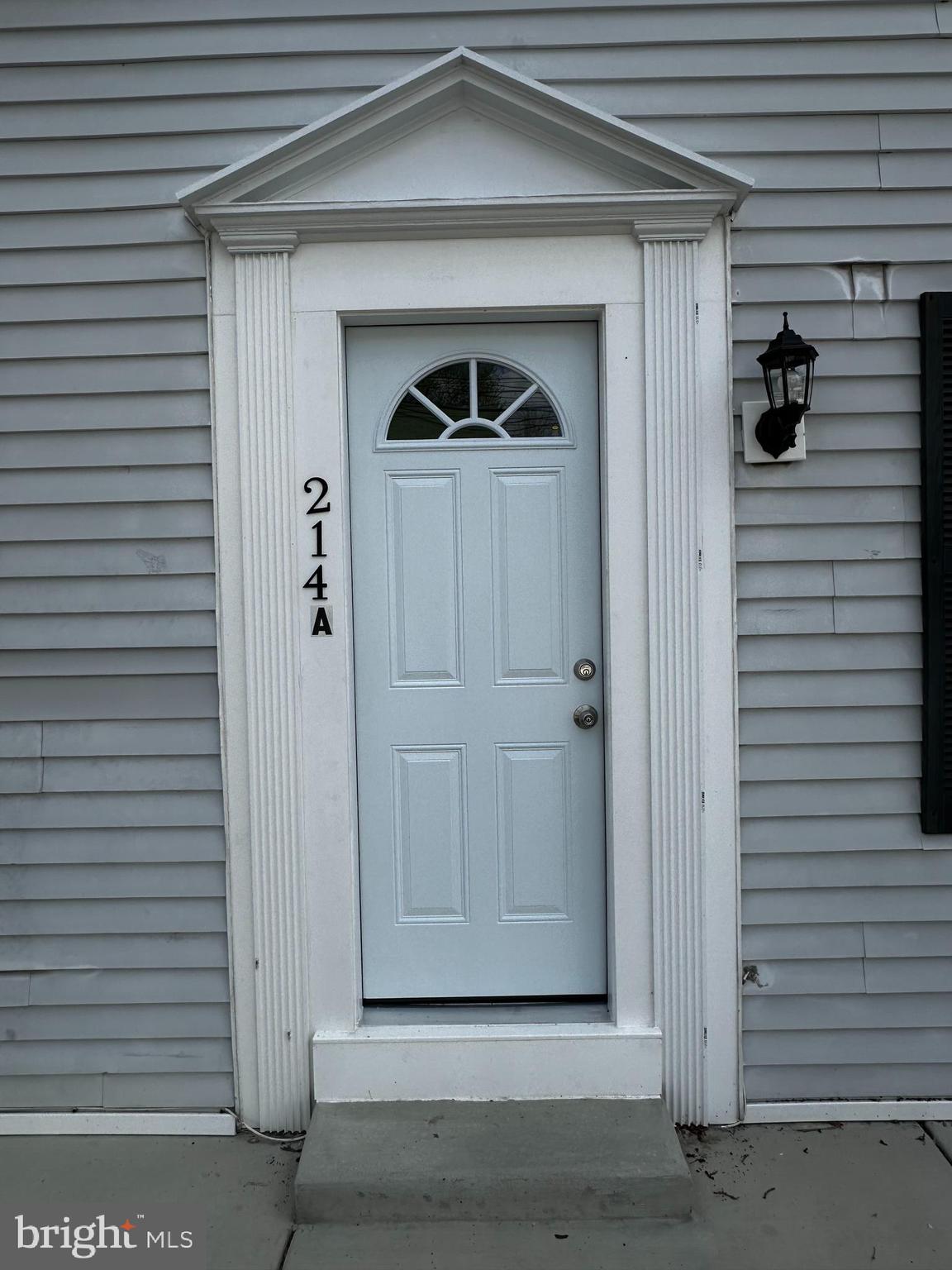 214 10TH STREET