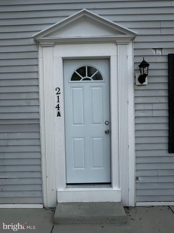 214 10TH STREET