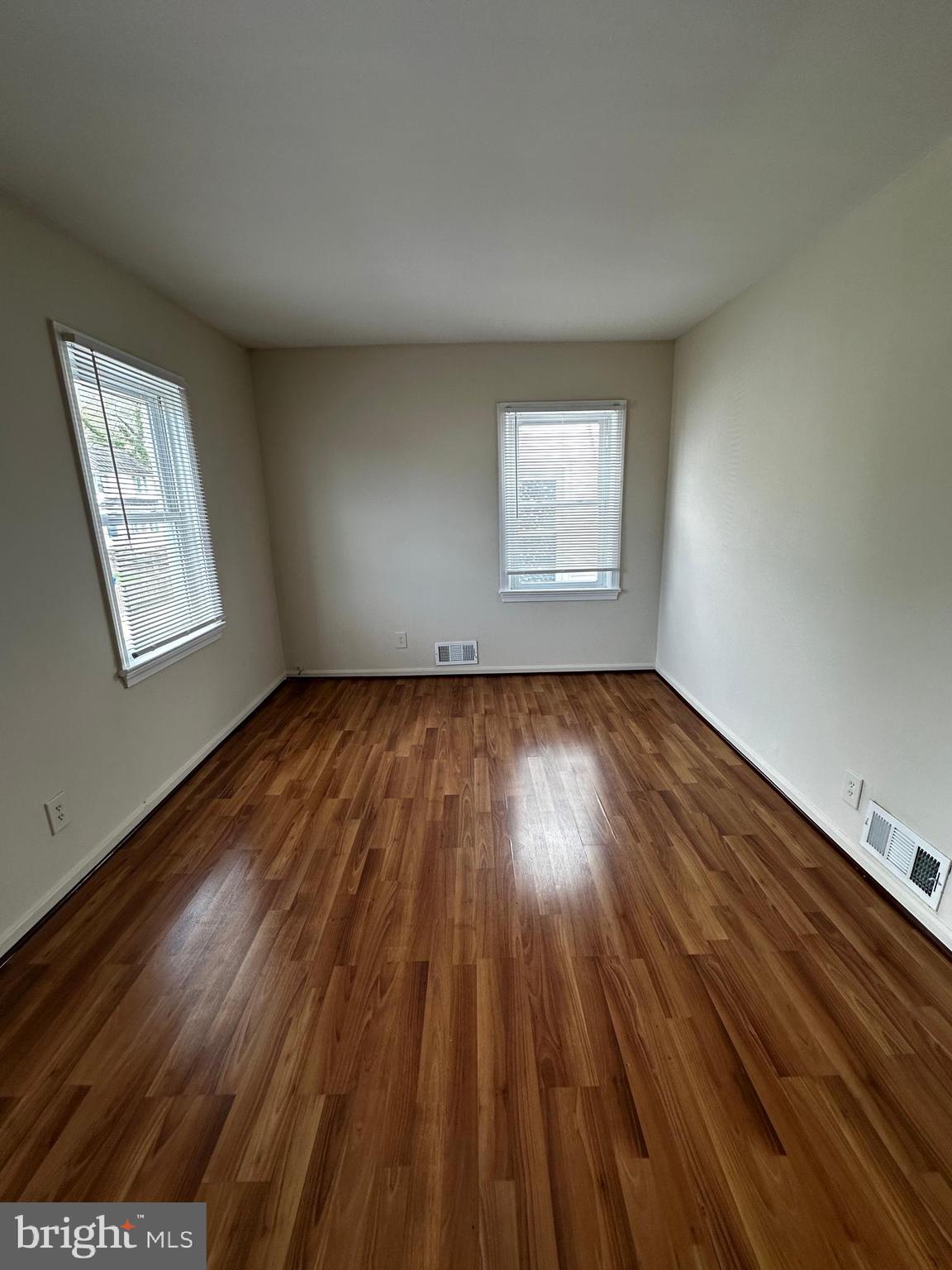 214 10TH STREET