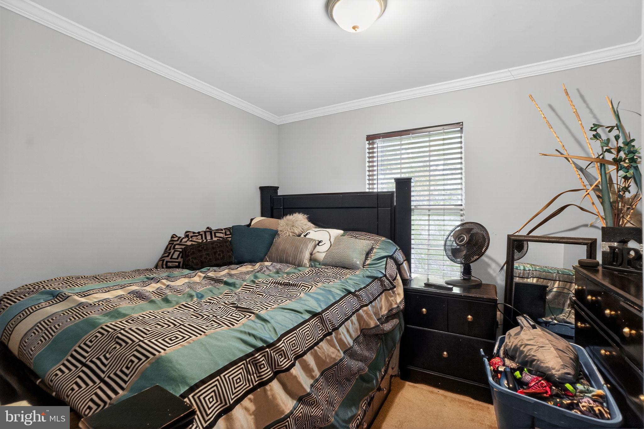 7102 FLAG HARBOR DRIVE