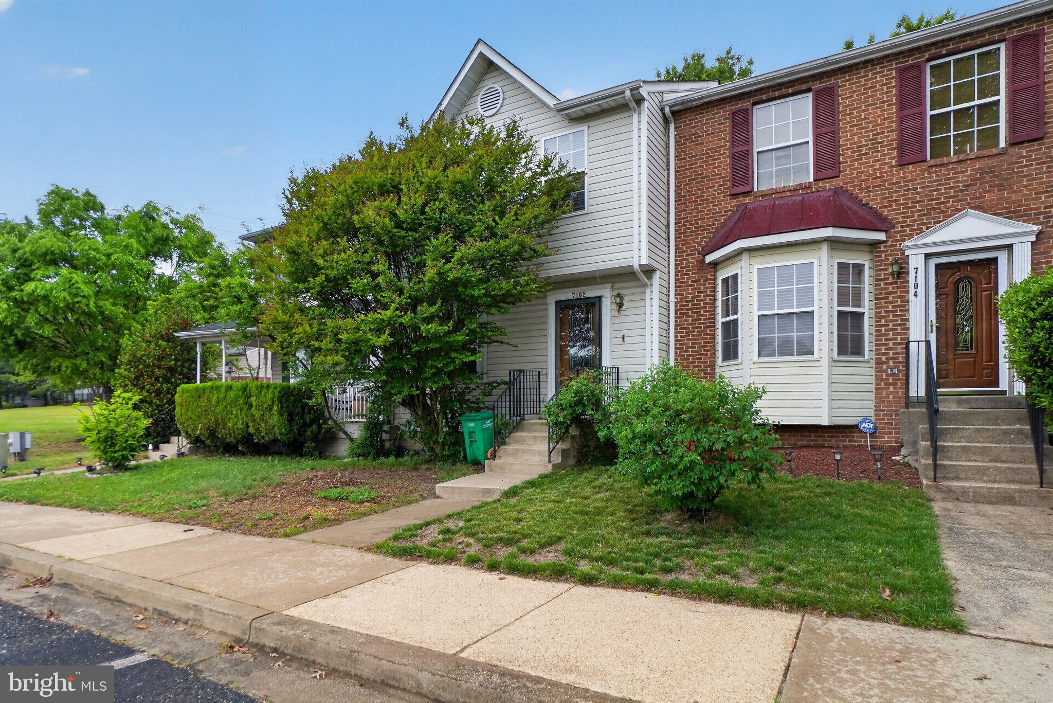 7102 FLAG HARBOR DRIVE