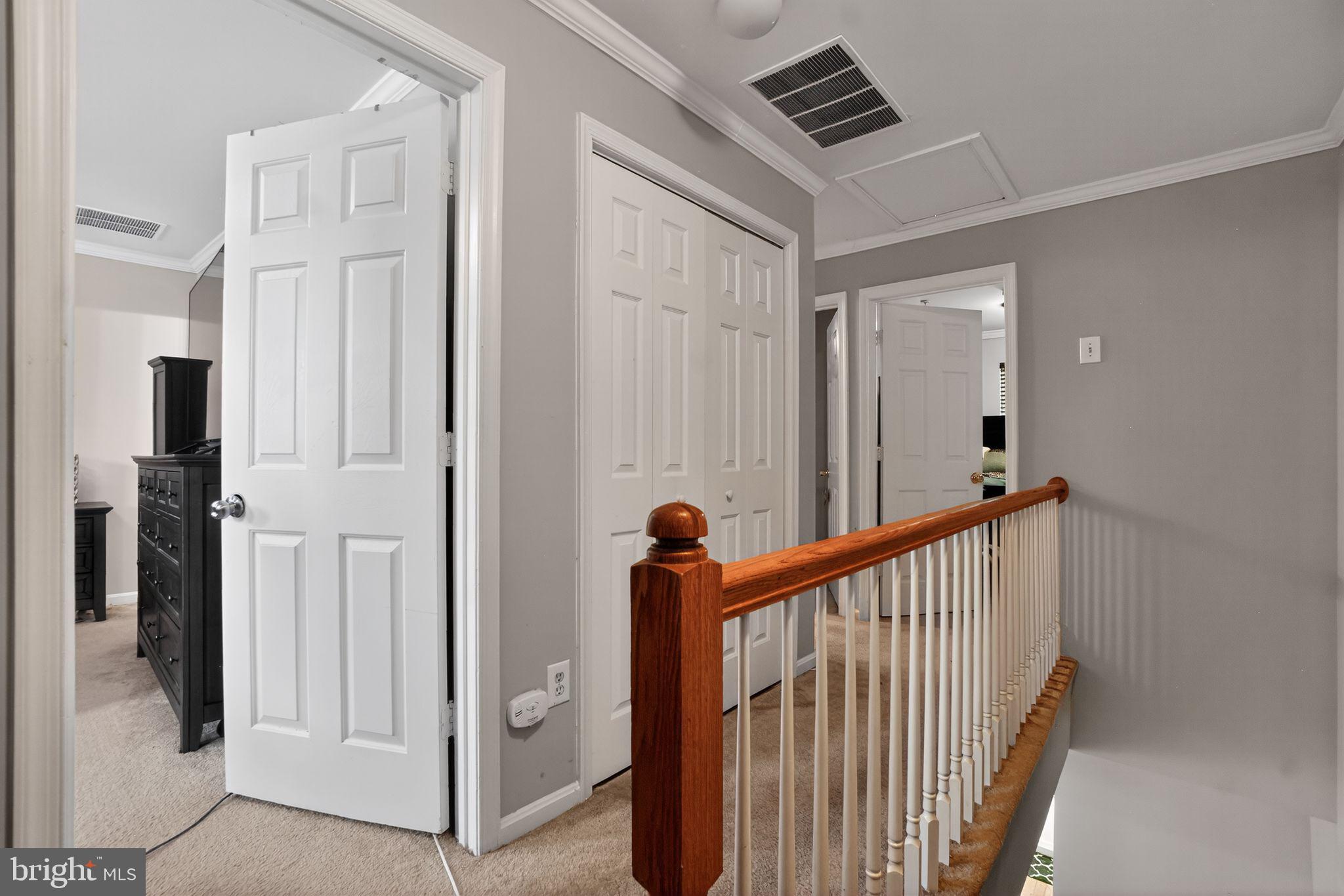 7102 FLAG HARBOR DRIVE