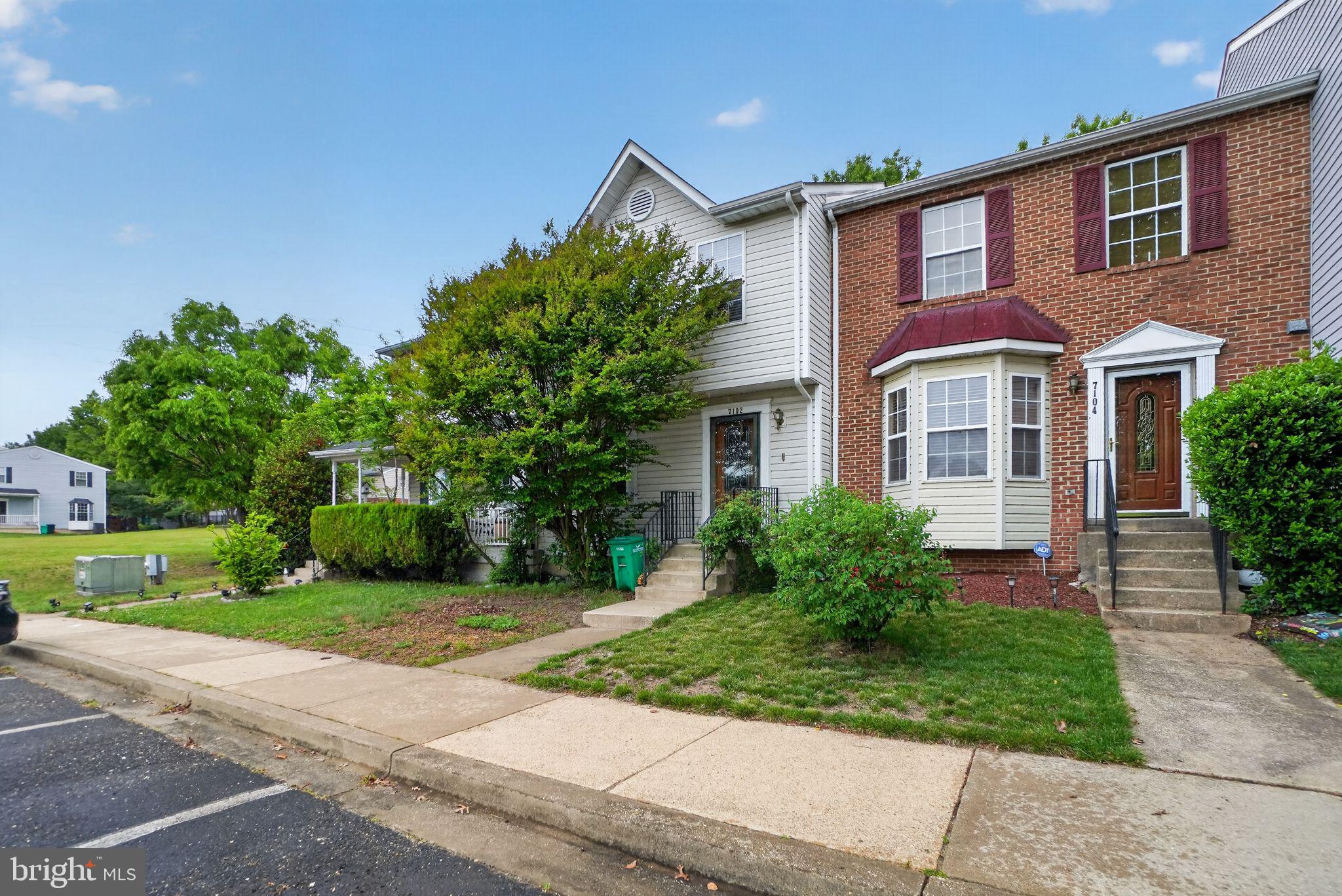 7102 FLAG HARBOR DRIVE